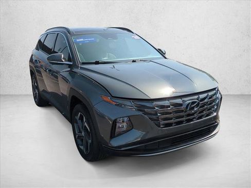 Certified 2024 Hyundai Tucson Limited AWD/4WD image 3