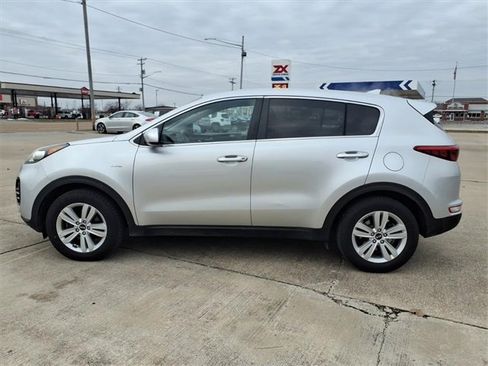 Used 2018 Kia Sportage LX image 20