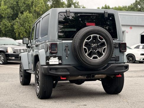 Used 2014 Jeep Wrangler Unlimited Rubicon AWD/4WD image 3