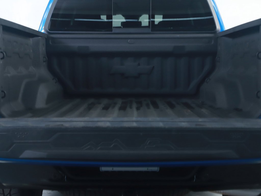 Used 2024 Chevrolet Colorado Trail Boss w/ Technology Package AWD/4WD image 14