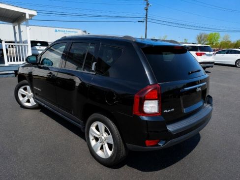 Used 2016 Jeep Compass Sport w/ Power Value Group AWD/4WD image 4