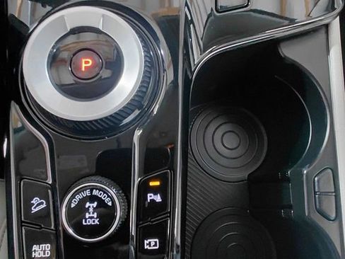 Used 2023 Kia Sportage EX AWD/4WD image 23