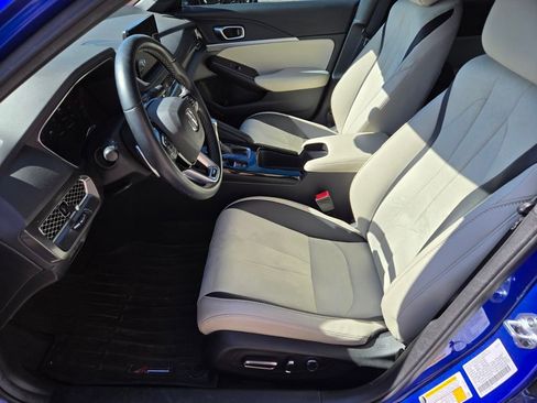 Used 2024 Acura Integra A-Spec image 6