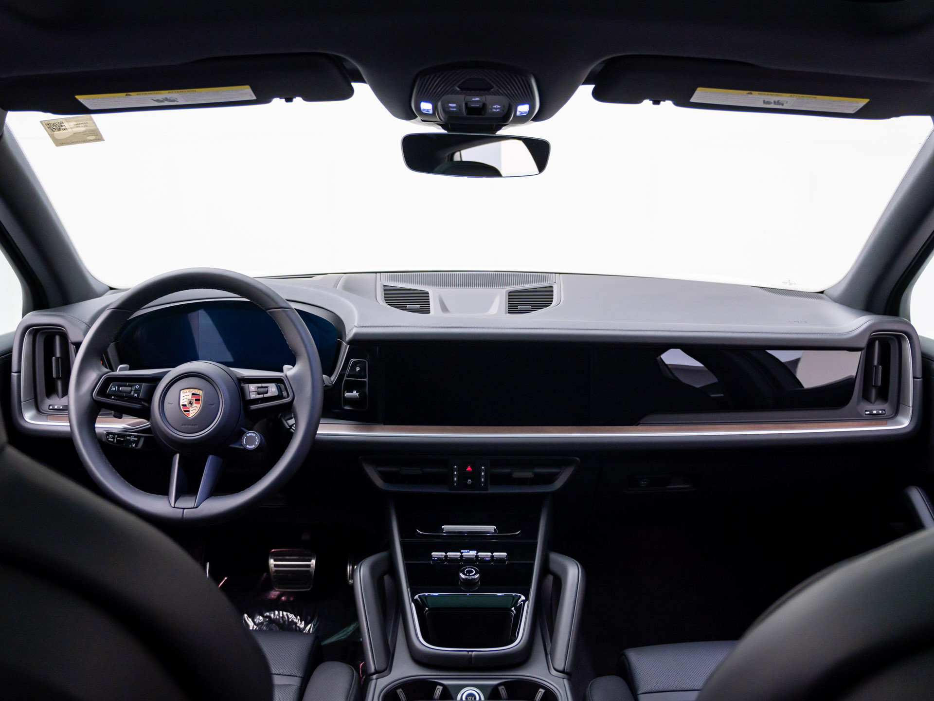 Certified 2025 Porsche Cayenne S AWD/4WD image 11