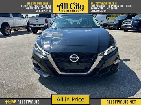 Used 2019 Nissan Altima 2.5 SR w/ SR Premium Package image 2