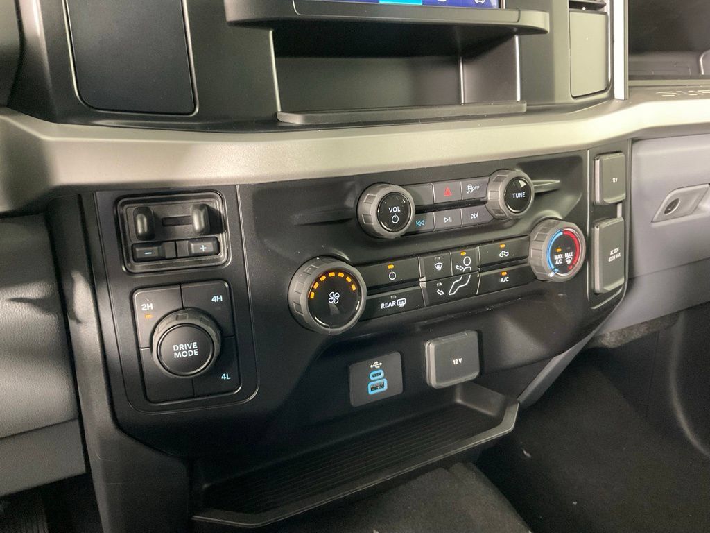 New 2026 Ford F350 XL w/ STX Appearance Package AWD/4WD image 19
