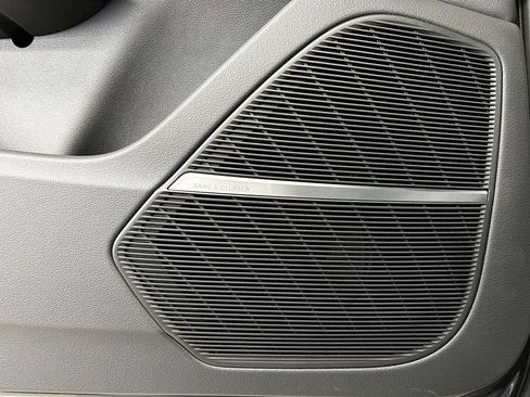 New 2025 Audi Q8 Premium Plus image 21