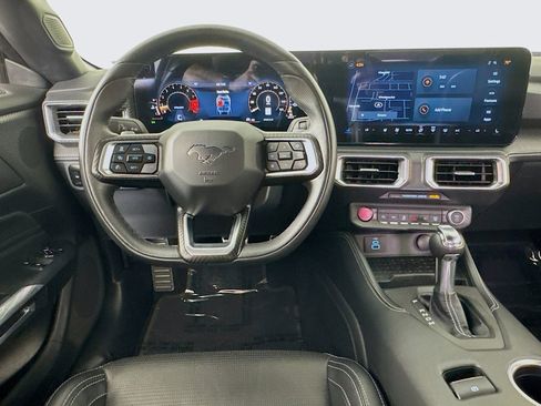 Used 2024 Ford Mustang GT Premium image 4