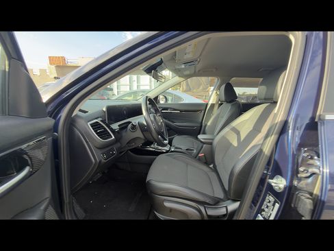Used 2024 Kia Seltos S AWD/4WD image 6