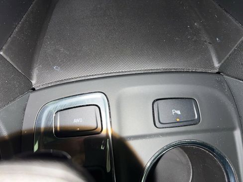 Certified 2023 Chevrolet Equinox LT image 18