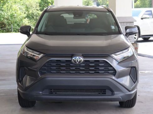 Used 2023 Toyota RAV4 XLE FWD image 9