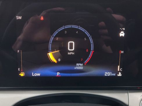 Used 2026 Chevrolet Trax LT image 17