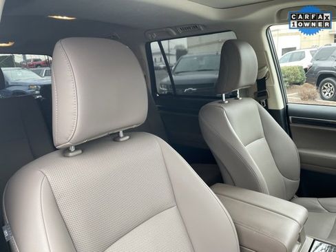 Used 2023 Lexus GX 460 Premium image 31