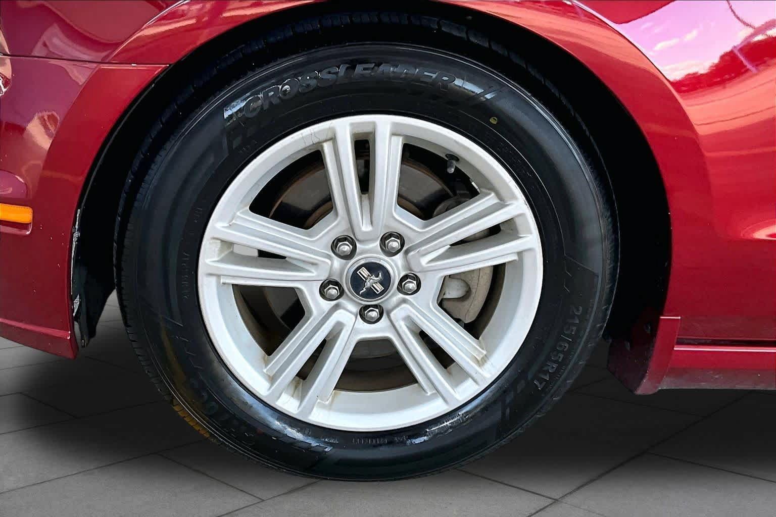 Used 2014 Ford Mustang Coupe w/ Equipment Group 102A RWD image 10