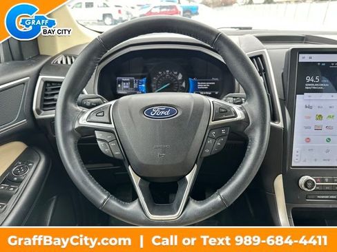 Used 2023 Ford Edge SEL w/ Convenience Package image 14