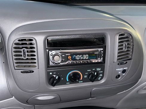 Used 1998 Ford F150 XL RWD image 14