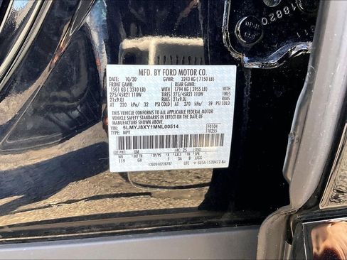 Used 2021 Lincoln Aviator Grand Touring AWD/4WD image 32