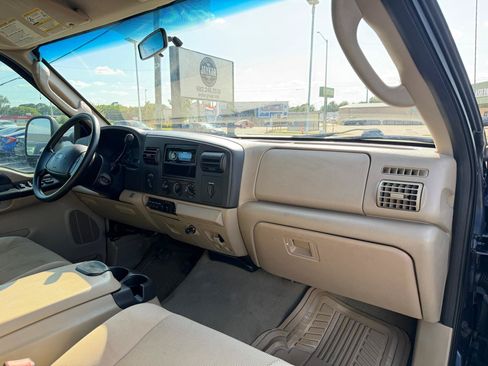 Used 2005 Ford F250 XL AWD/4WD image 17