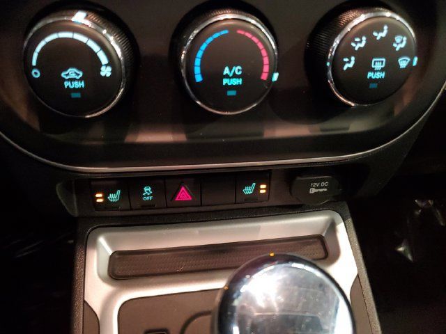 Used 2016 Jeep Compass Latitude AWD/4WD image 20