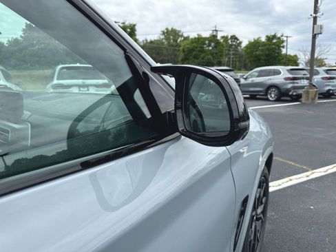 Used 2024 BMW X3 M40i AWD/4WD image 36