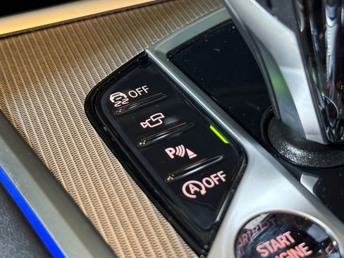 Used 2024 BMW 840i Gran Coupe w/ Driving Assistance Package image 19