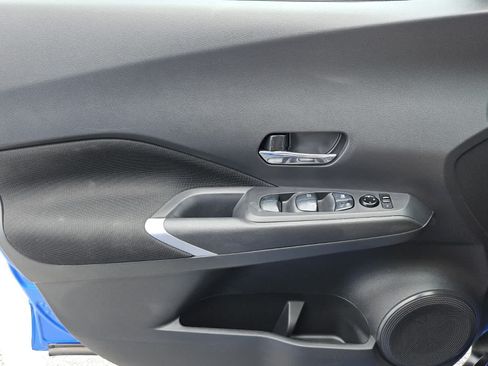 Used 2021 Nissan Kicks SV FWD image 16
