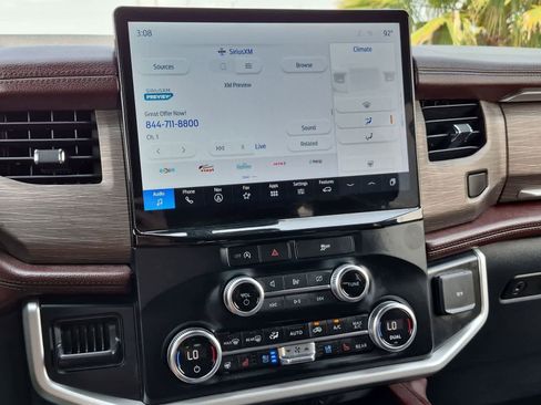 Used 2024 Ford Expedition Max Limited RWD image 13