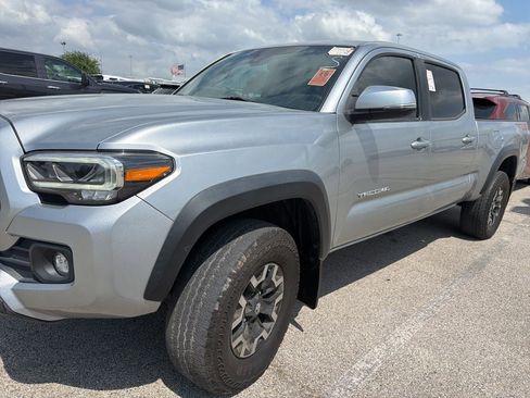 Used 2022 Toyota Tacoma TRD Off-Road w/ TRD Premium Off Road Package AWD/4WD image 1