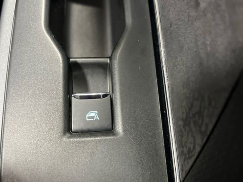 Used 2025 Ford F150 XLT w/ Equipment Group 302A MID image 49