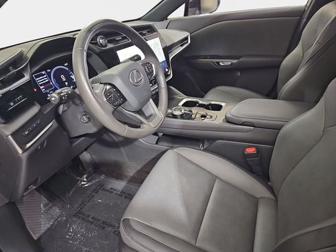Certified 2025 Lexus RZ 450e w/ Accessory Package (2T) AWD/4WD image 19