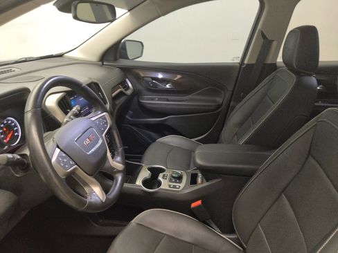 Used 2020 GMC Terrain Denali w/ Denali Premium Package AWD/4WD image 17