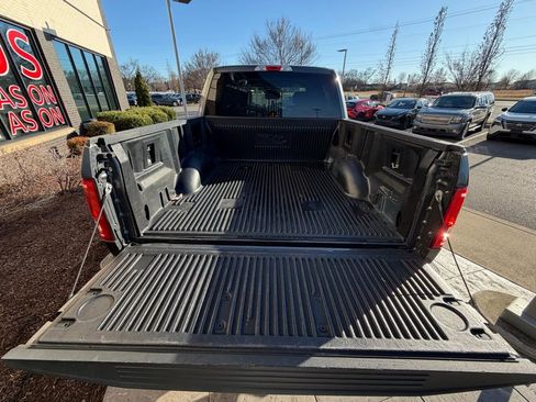 Used 2017 Ford F150 XLT image 21