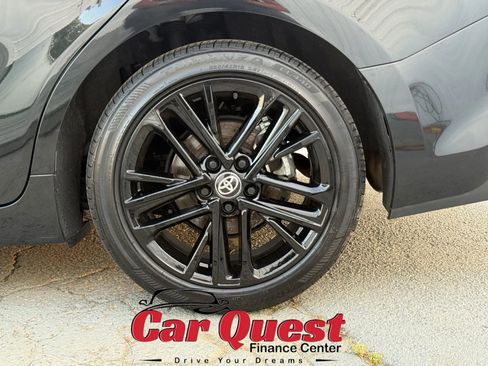 Used 2025 Toyota Camry SE FWD image 21