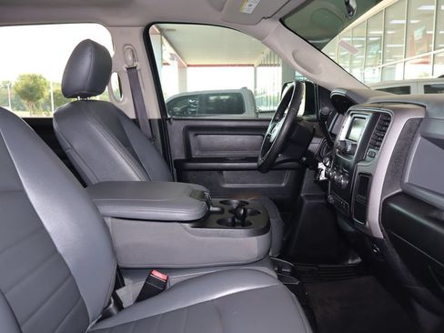 Used 2017 RAM 2500 Tradesman w/ Chrome Appearance Group AWD/4WD image 40