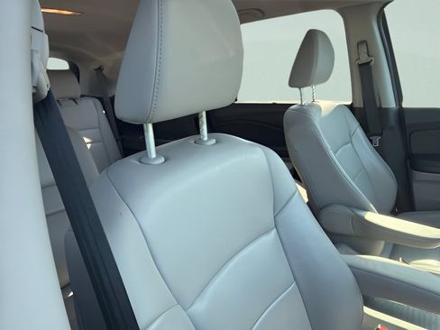 Used 2019 Honda Pilot EX-L image 5