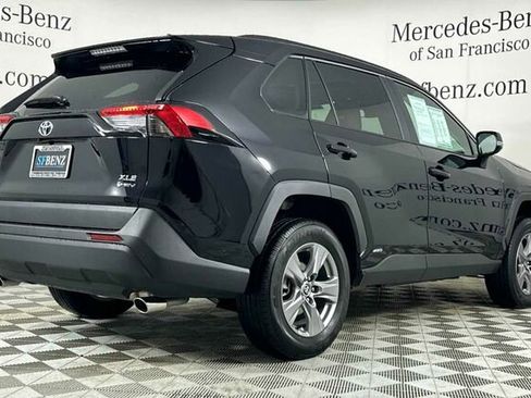 Used 2025 Toyota RAV4 XLE image 4