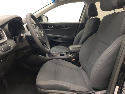 Used 2016 Kia Sorento FWD image 17