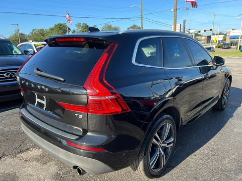 Used 2019 Volvo XC60 T5 Momentum w/ Premium Package FWD image 5