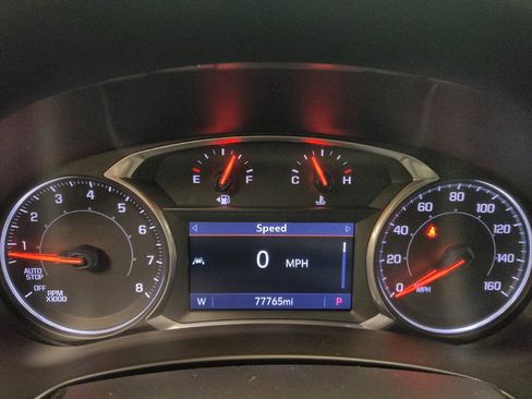 Used 2020 GMC Terrain SLT w/ Preferred Package FWD image 23