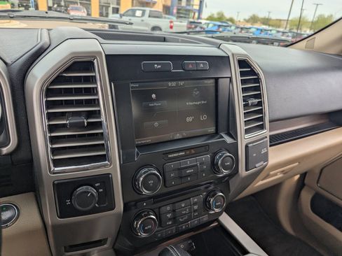 Used 2015 Ford F150 Lariat w/ Equipment Group 501A Mid image 26