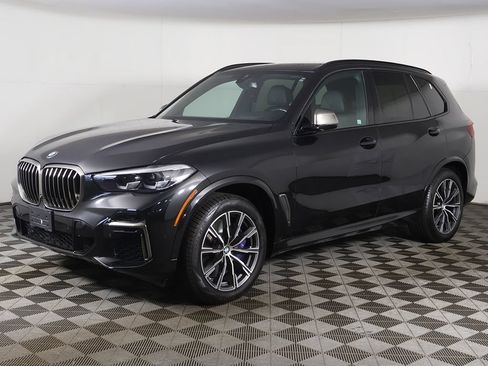 Used 2023 BMW X5 M50i w/ Climate Comfort Package AWD/4WD image 12