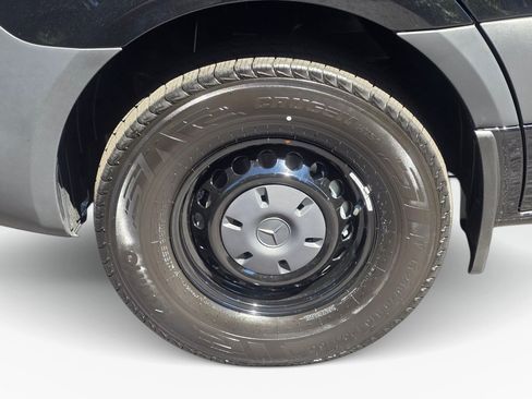 New 2026 Mercedes-Benz Sprinter 2500 image 9
