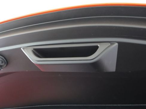 Used 2026 Chevrolet Corvette Stingray Premium Cpe w/ Battery Protection Package RWD image 19