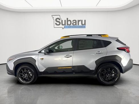 Used 2025 Subaru Crosstrek 2.5i Wilderness w/ Crosstrek Mirror Package AWD/4WD image 8