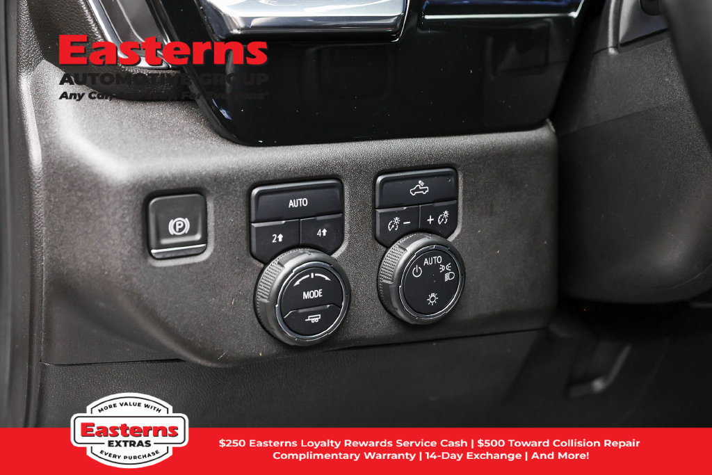 Used 2024 Chevrolet Silverado 1500 LT AWD/4WD image 23