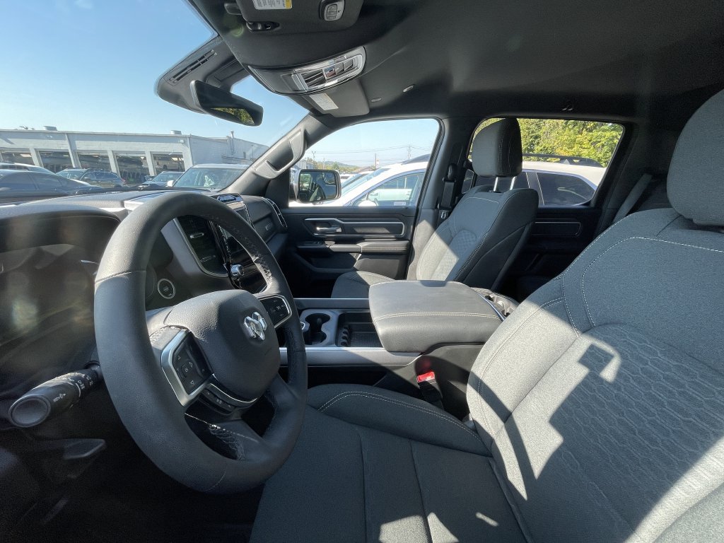 Used 2026 RAM 1500 Big Horn AWD/4WD image 6