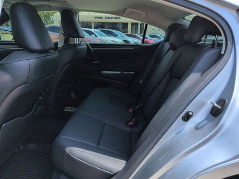 Used 2025 Lexus ES 350 w/ Premium Package FWD image 15