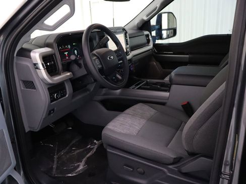 New 2026 Ford F250 XLT w/ XLT Premium Package image 25