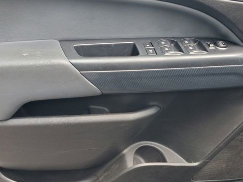 Used 2018 Chevrolet Colorado Z71 image 12