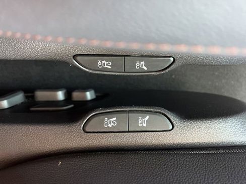 Used 2024 Kia Carnival SX Prestige FWD image 36